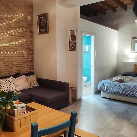 Triana Boho Chic Wifi Apartment Seville Exterior photo